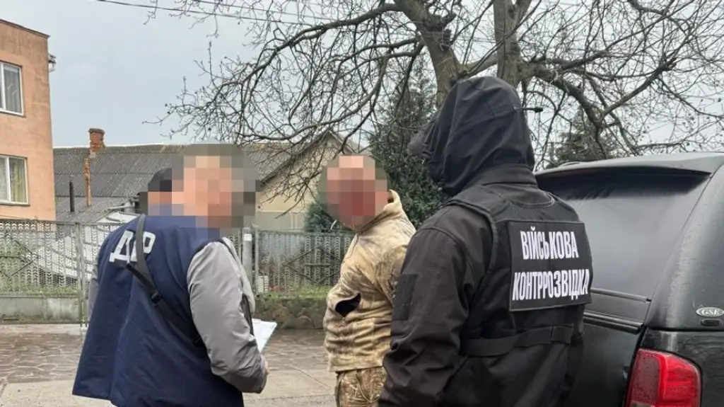 На Закарпатті військового посадовця обвинувачують у вимаганні хабарів від підлеглих