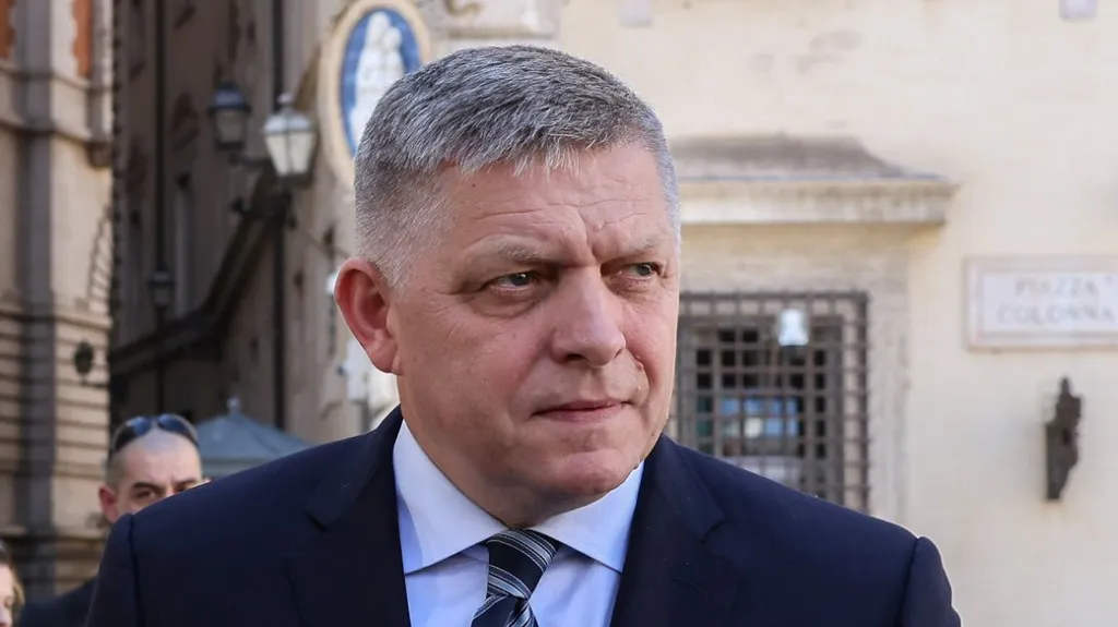 Премʼєр Словаччини Роберт Фіцо проведе зустріч із Зеленським в Ужгороді
