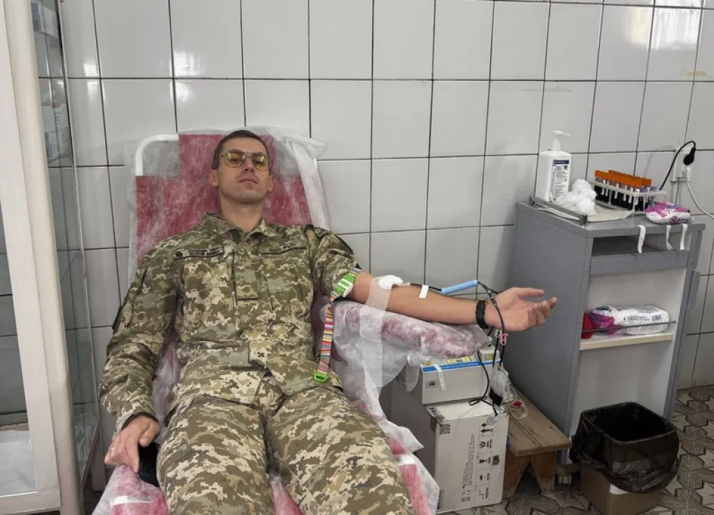 “Ваша кров воює”: у Мукачеві зібрали понад 20 літрів донорської крові