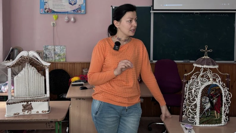 У Мукачеві власноруч створюють ліхтарики до Дня святого Мартина У Мукачеві власноруч створюють ліхтарики до Дня святого Мартина