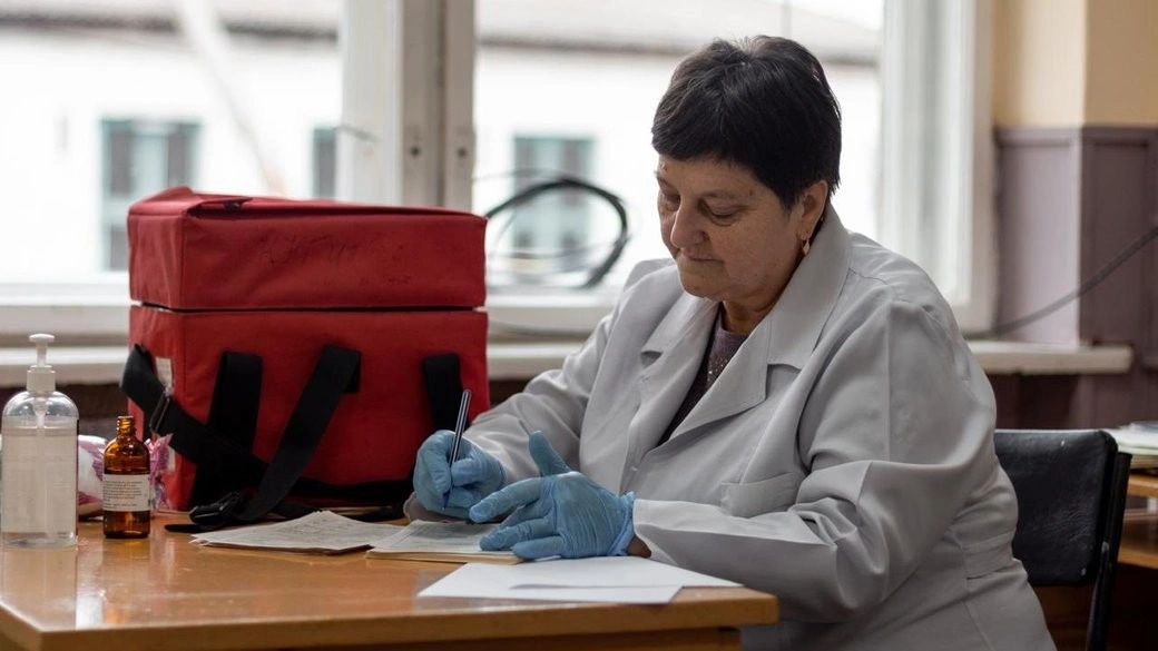 У селі Іза стартувала масова діагностика та вакцинація через спалах гепатиту А