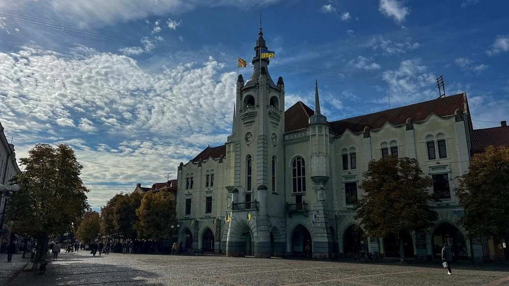 Мукачево виділяє понад 1,5 мільйона гривень на підтримку військових та родин загиблих