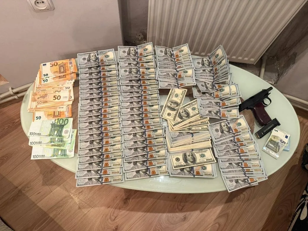Схема переправлення через кордон: на Закарпатті викрили групу з чотирьох чоловіків Схема переправлення через кордон: на Закарпатті викрили групу з чотирьох чоловіків