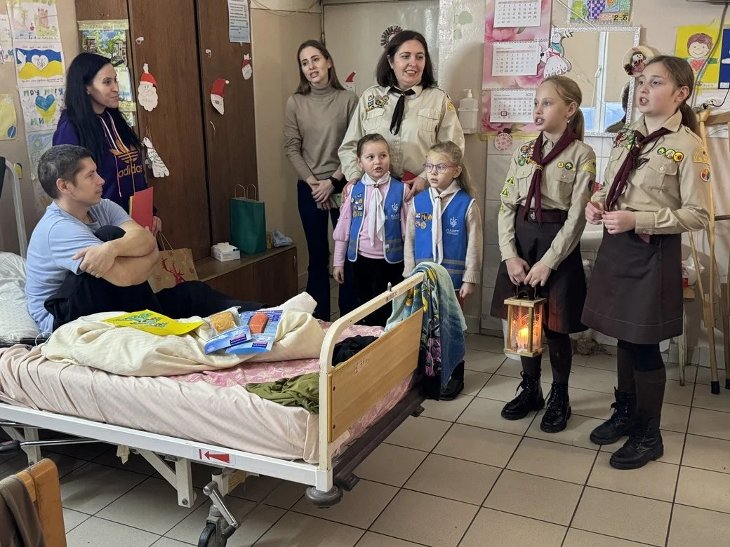 В Ужгородській лікарні військових привітали кутею та святковим теплом