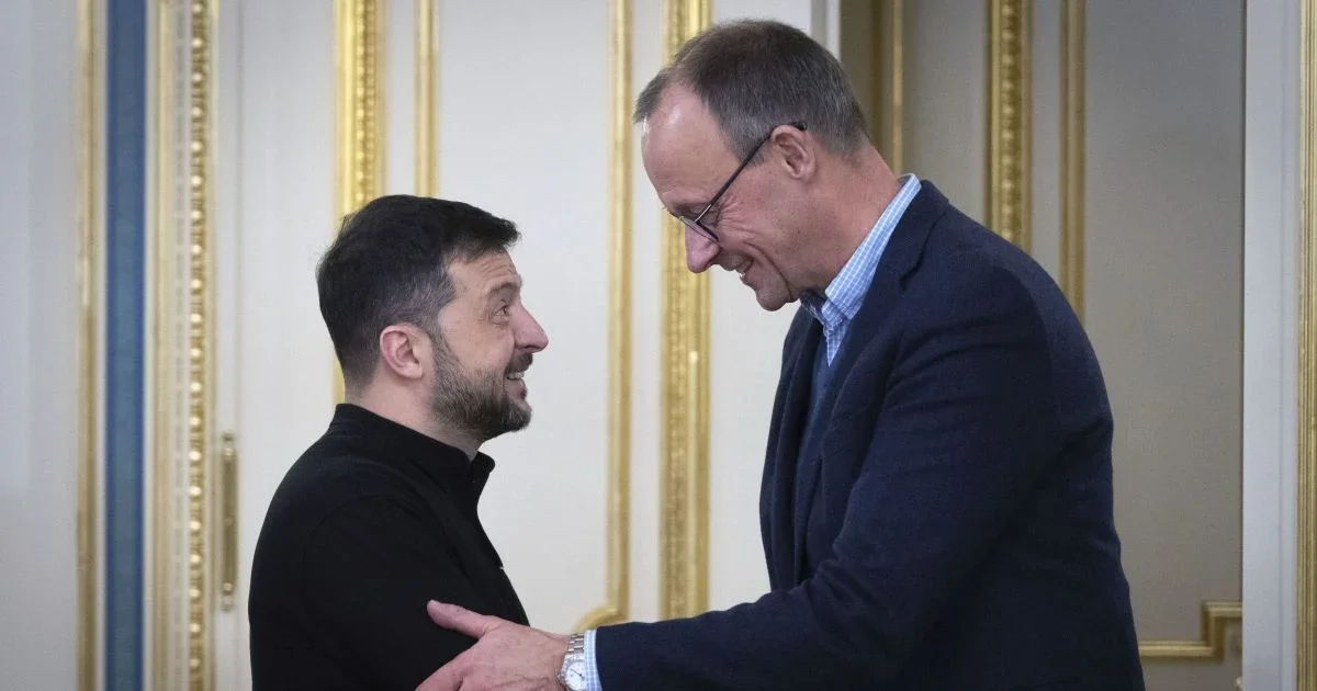 Зеленський обговорив із Мерцом фейковий удар Путіна та результати зустрічі з Трампом