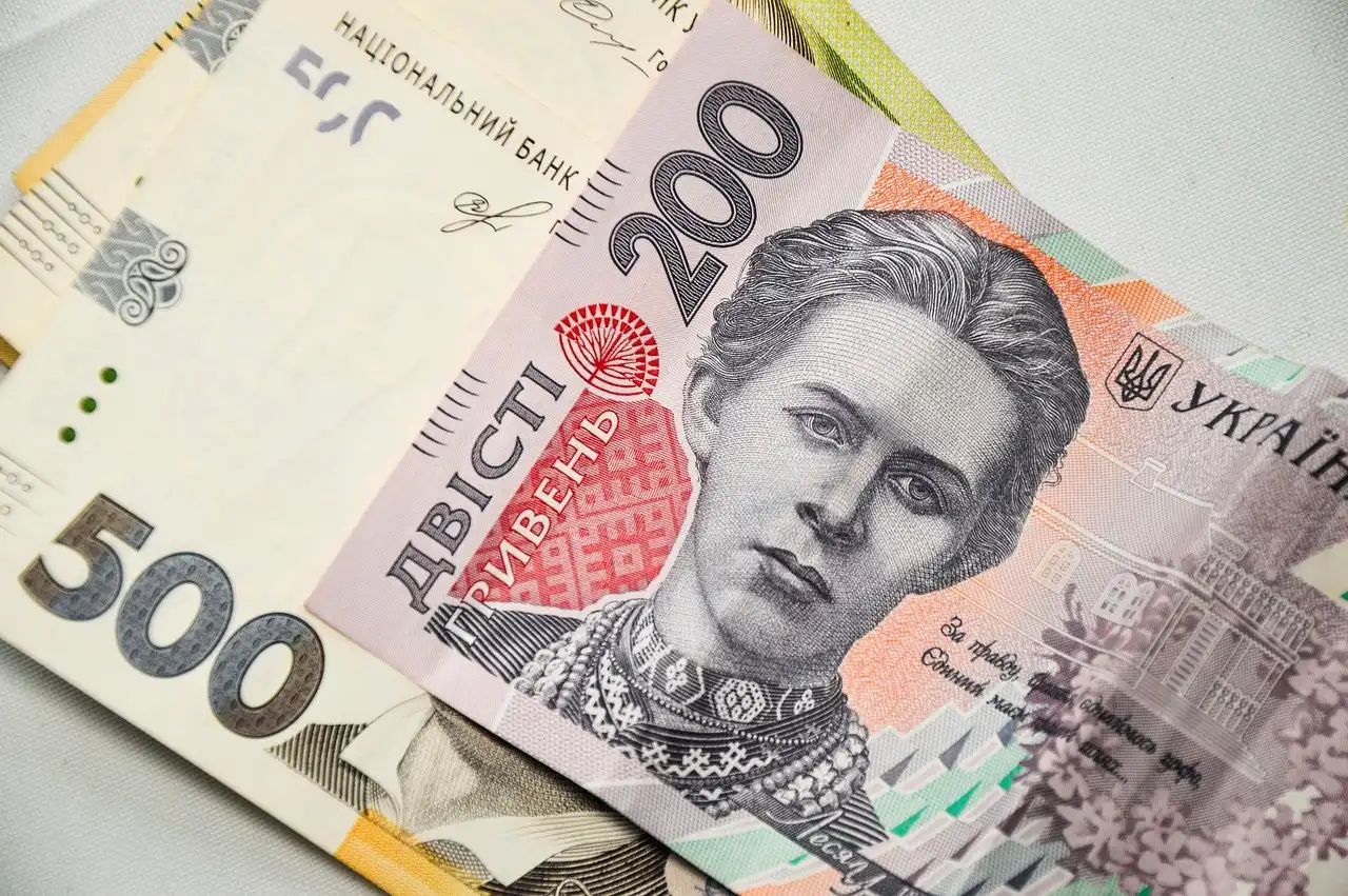 Кредити замість допомоги: на Закарпатті жінку підозрюють у шахрайстві проти власної матері