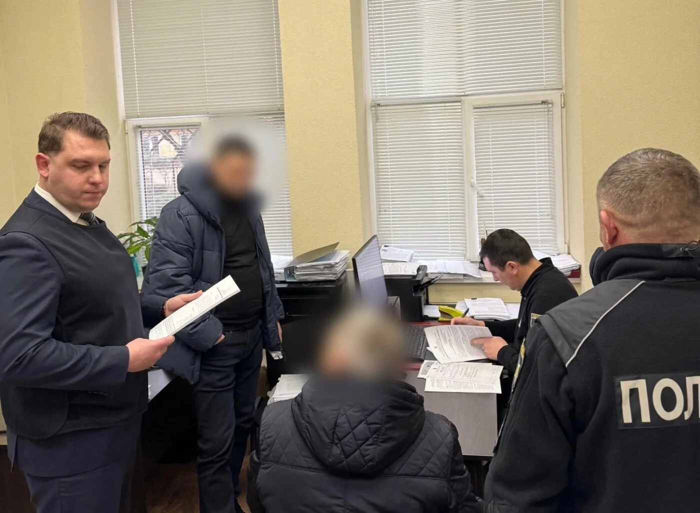 На Закарпатті викрили масштабну схему: фіктивні діагнози допомагали уникати мобілізації