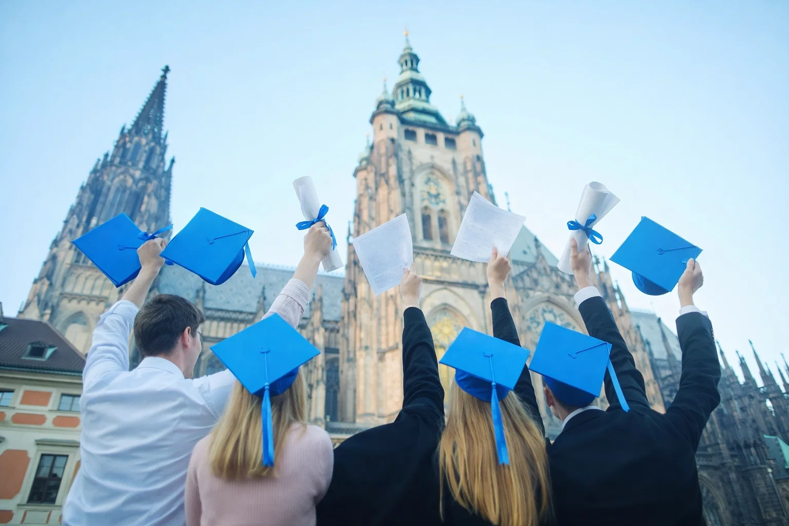 Жизнь в Чехии с нуля: как быстро интегрироваться благодаря подготовке в Prague Education Center