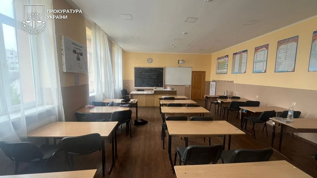 Стрілянина в Чопському ліцеї: 15-річного нападника відправили до СІЗО без права застави