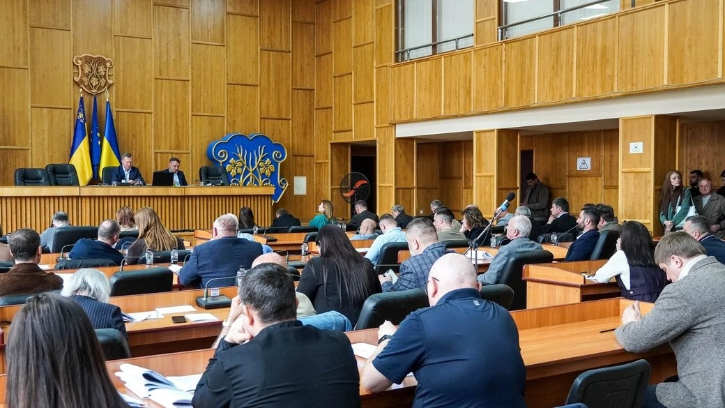 Громада Ужгорода підтримала фінансово родини загиблих воїнів та заслуженого ветерана