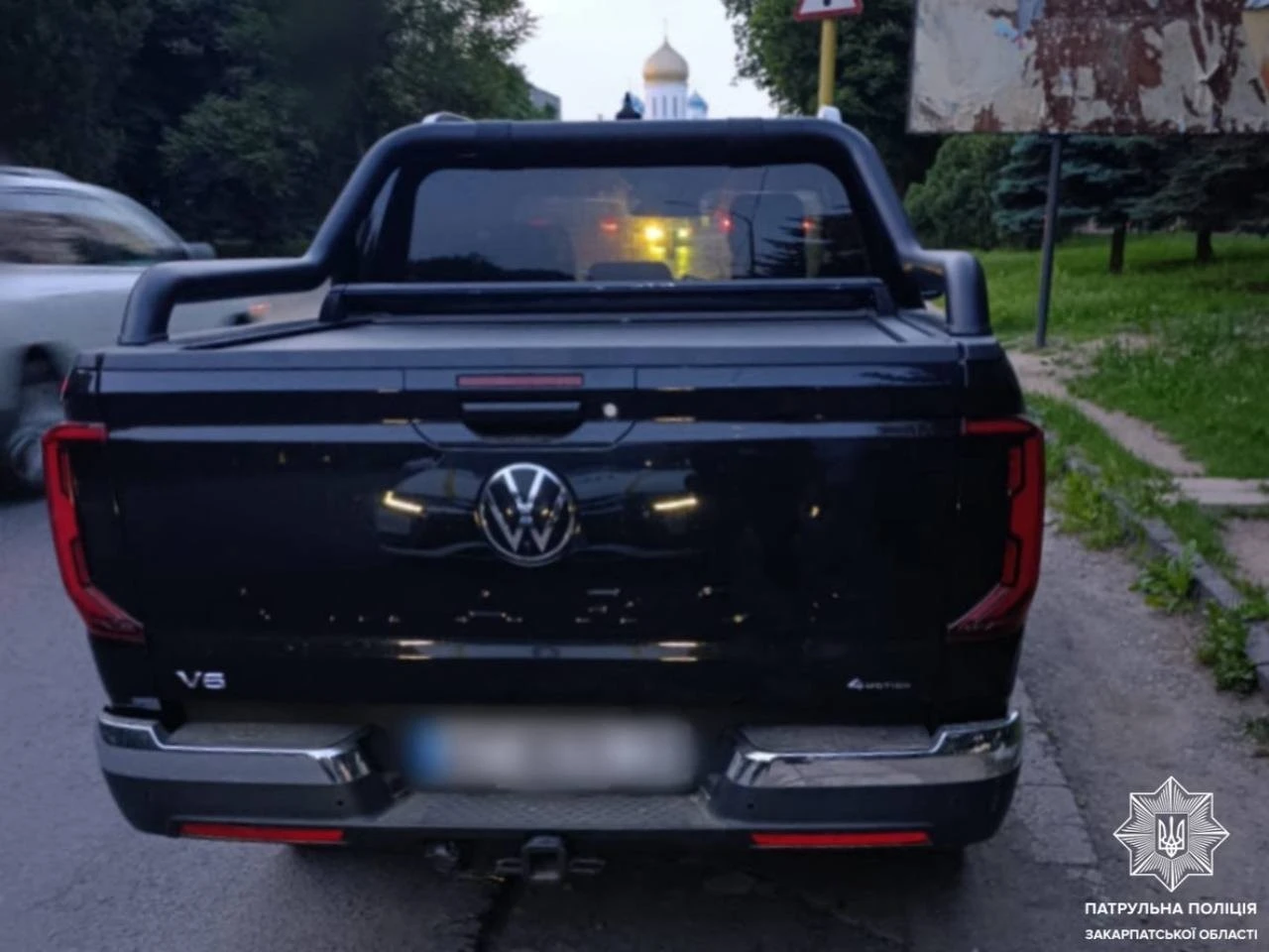 Понад дев’ятикратне перевищення алкогольної норми: на Минайській в Ужгороді затримали швидкісного порушника