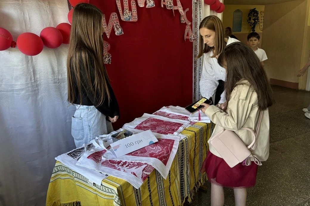 Творчість заради перемоги: на Закарпатті мистецька школа провела аукціон гільз на підтримку ЗСУ