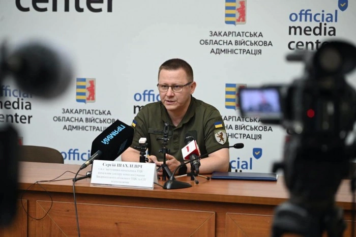 Мільйон гривень за службу та вибір посади: в Україні кардинально оновили військові контракти
