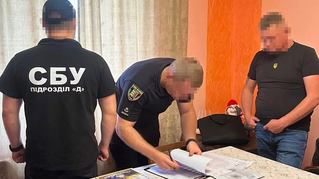 Справа про хабар за “порятунок” від СЗЧ: на Закарпатті викрили заступника командира військової частини