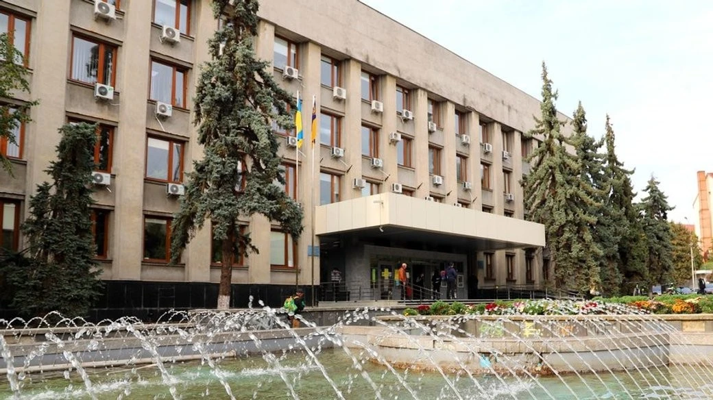 В Ужгороді перерозподілили міський бюджет на користь армії та шкіл